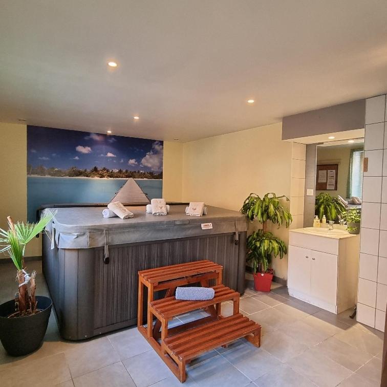 Gite Bruyere, 2 A 5 Personnes Avec Salle De Jeux Et Spa Dans La Residence Ventron Ngoại thất bức ảnh